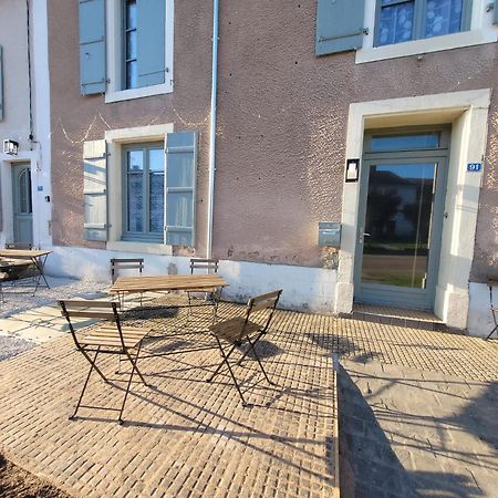 Gite Coeurdacier Monthureux-sur-Saone Exterior photo